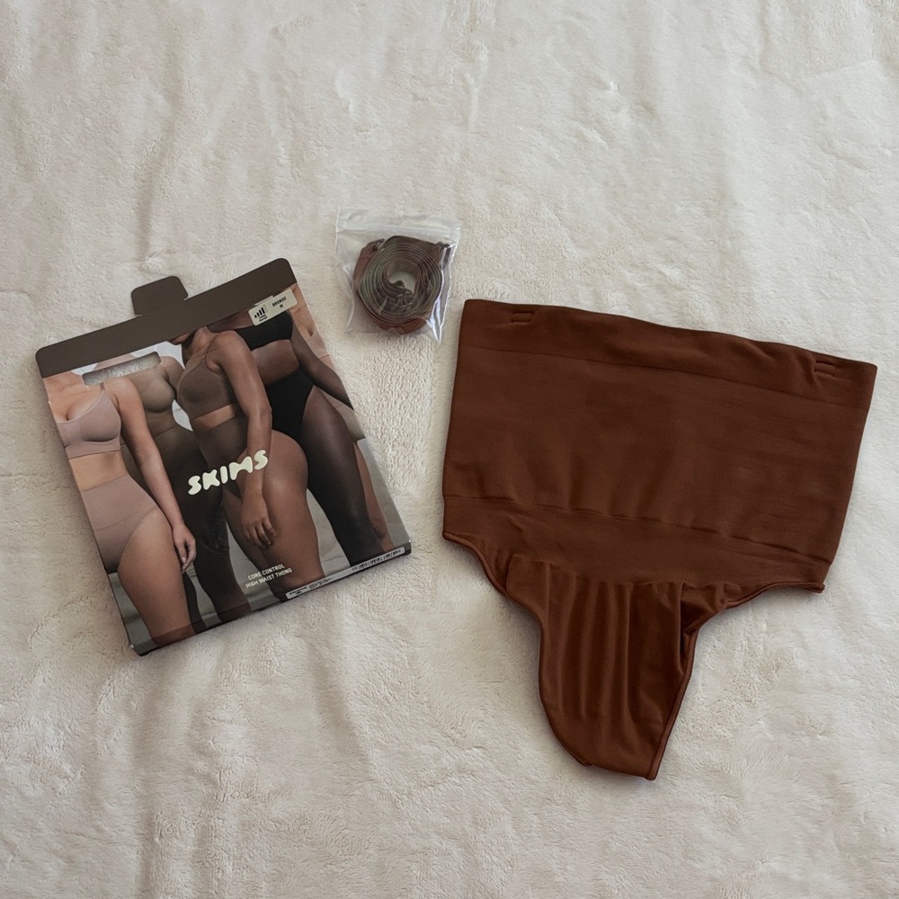 SKIMS Core Control Highwaist Thong in Bronze